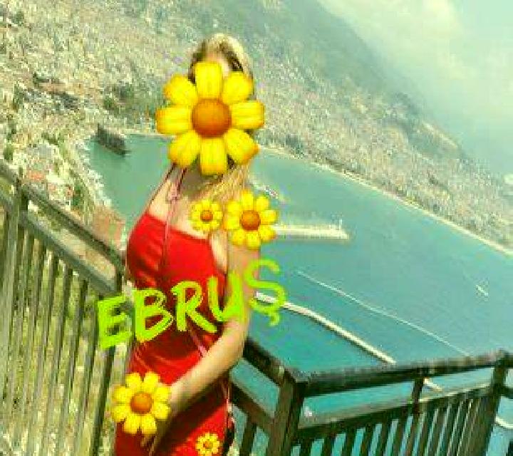 Sara, 38, acompañante morena de ojos verdes y etnia caucásica basada en Djelisso. Ofrece Griego (anal), Acompañante de viaje, 69. Disponible en domicilio y v...