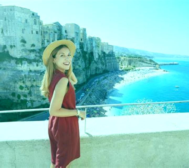 Valentina, 29 — Escort en Bedeciu, Rumania