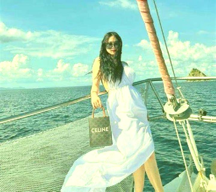 Valeria, 31 — Escort en Junbu, China