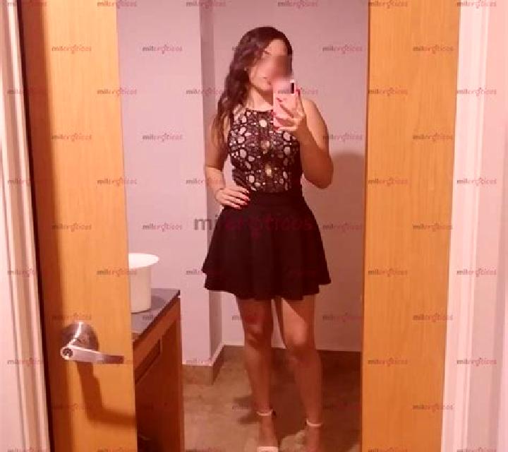 Vega, 29, acompañante pelirroja de ojos grises y etnia mezcla basada en Consaca. Ofrece Francés natural, Masaje, Beso francés profundo, Parejas. Disponible e...