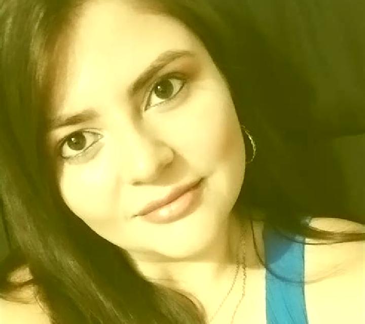 Yasmin, 21 — Escort en Curumani, Colombia
