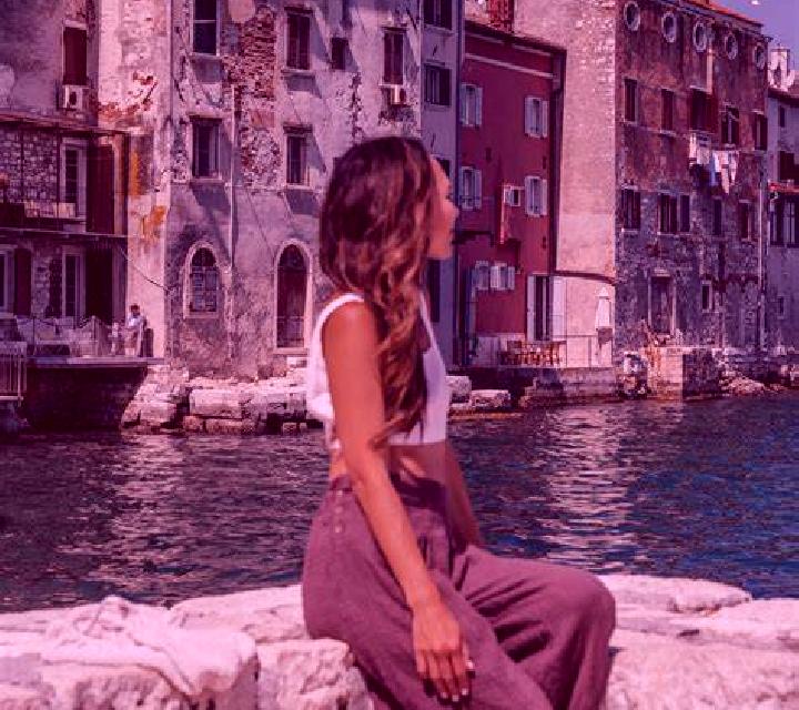 Yasmin, 29 — Escort en Lignol, Francia